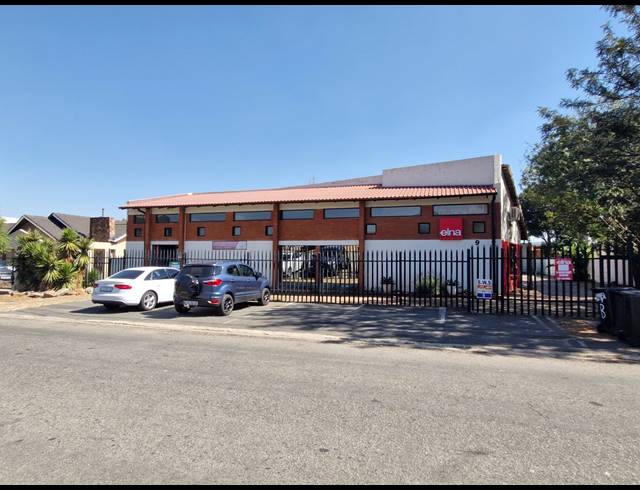 400M² OFFICE TO LET IN BARDENE